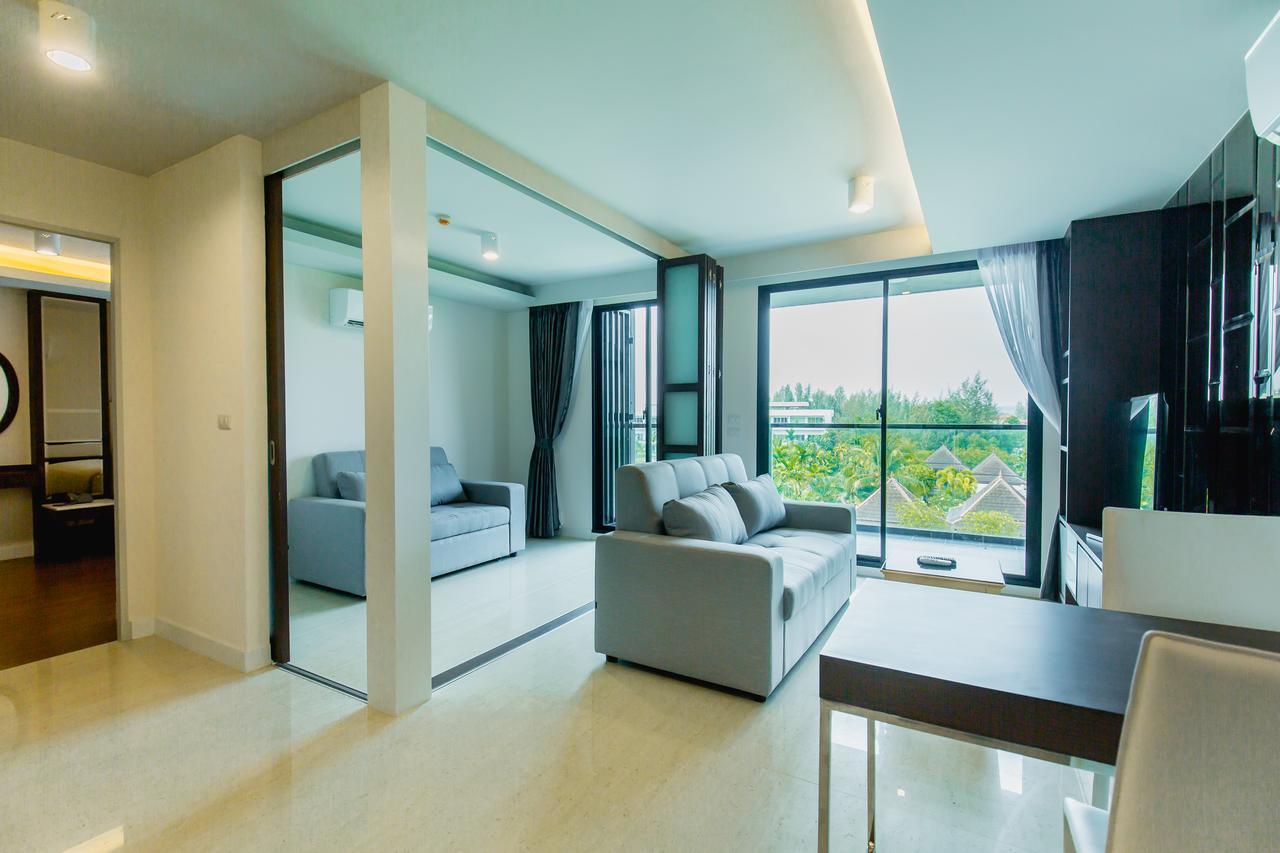 The Aristo By Holy Cow, 4-Br Loft, 150 M2, Pool View Aparthotel Szurin-part Kültér fotó