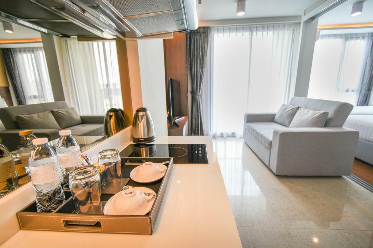The Aristo By Holy Cow, 4-Br Loft, 150 M2, Pool View Aparthotel Szurin-part Kültér fotó