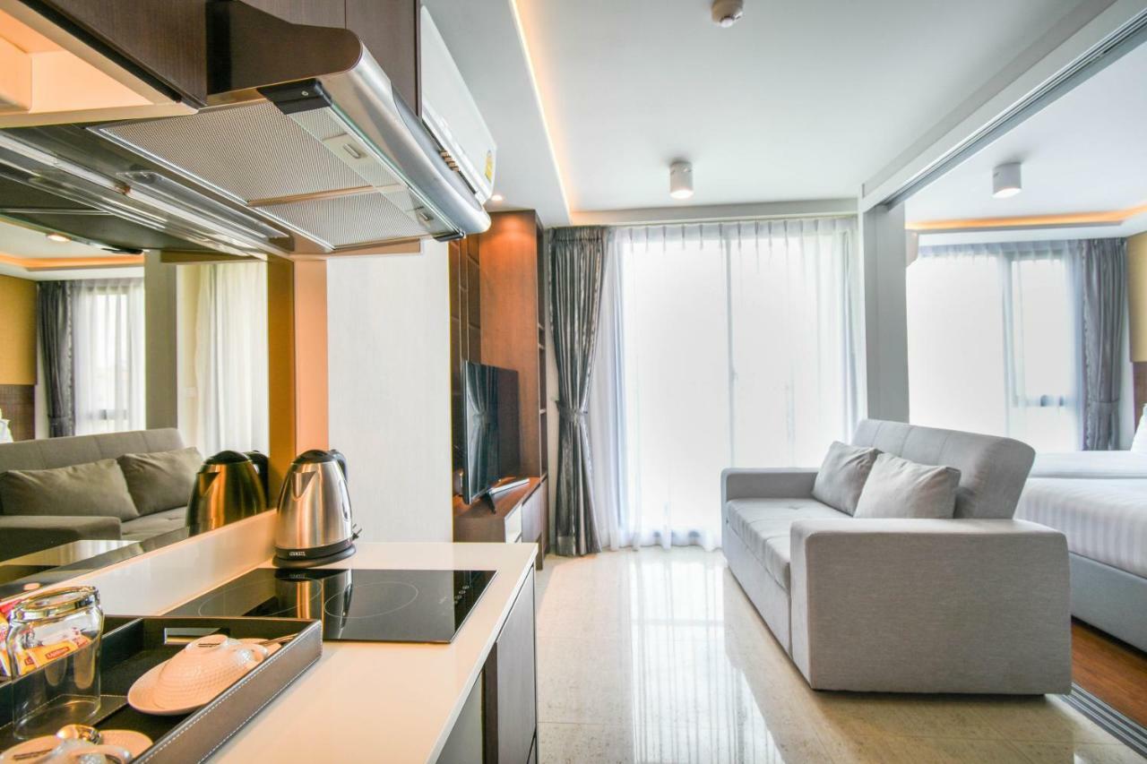 The Aristo By Holy Cow, 4-Br Loft, 150 M2, Pool View Aparthotel Szurin-part Kültér fotó
